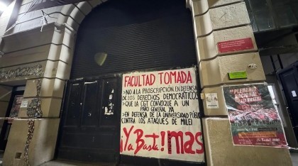 Política