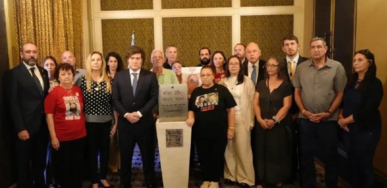 Milei se reunió con familiares de víctimas secuestradas por Hamas durante su paso por Israel