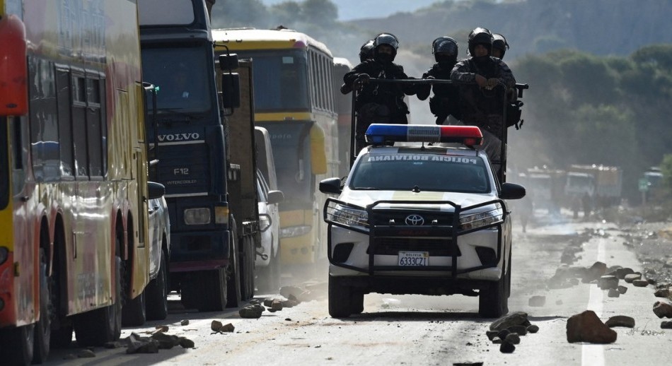 Cinco muertos en Bolivia en choques entre policías y partidarios de Evo Morales